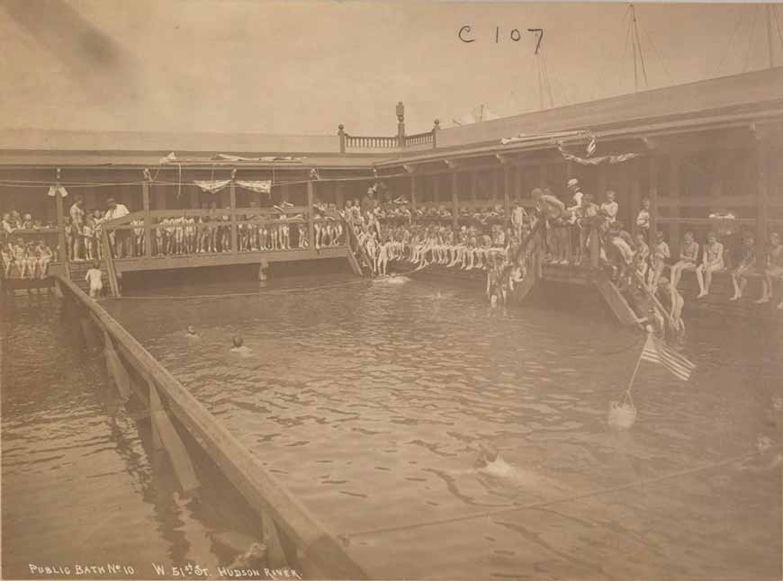 Public Bath No.10 (Публичная купальня №10), c.1903