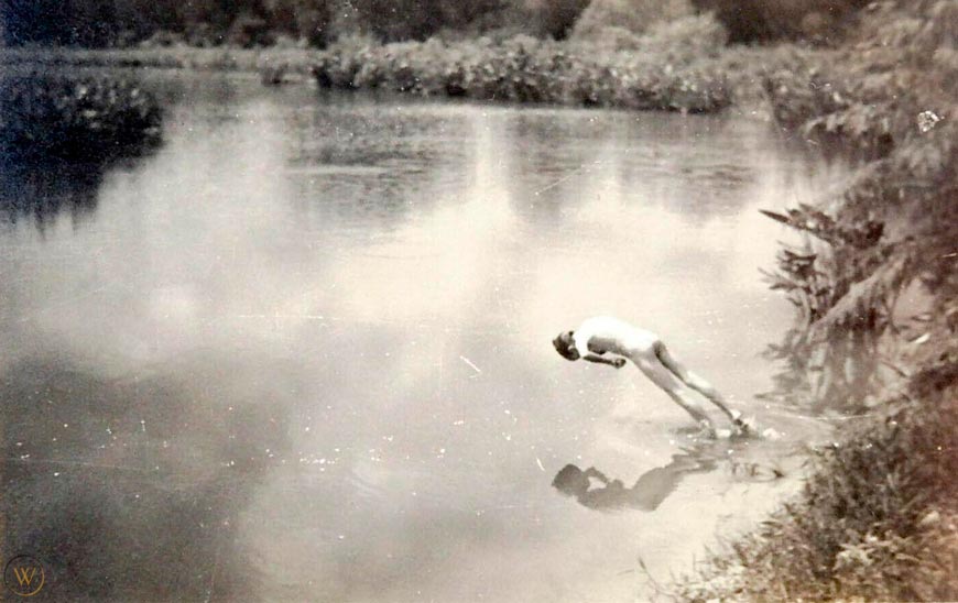 Skinny Dipping (Купание голышом), 1930s