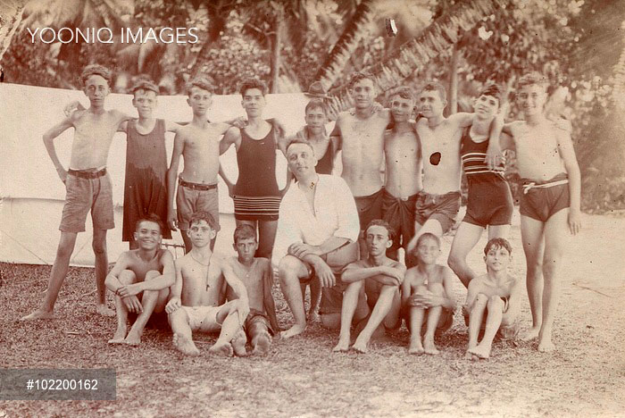 Seychelles Scouts Bathing (Купающиеся Сейшельские скауты), 1931