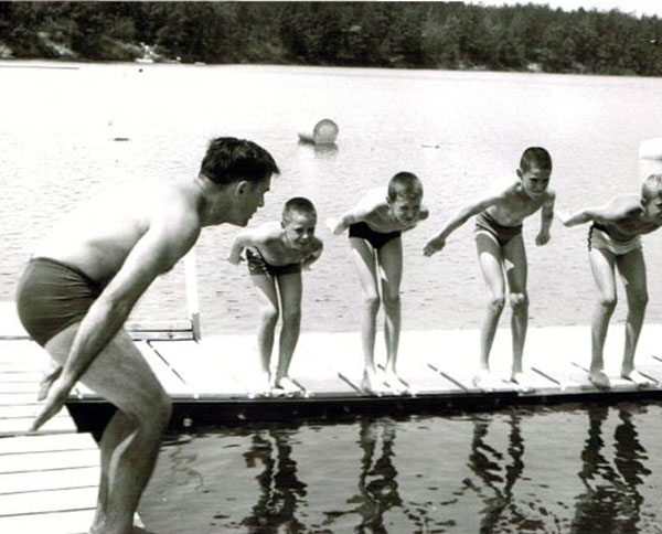 Swimming Lesson (Урок плавания), 1958