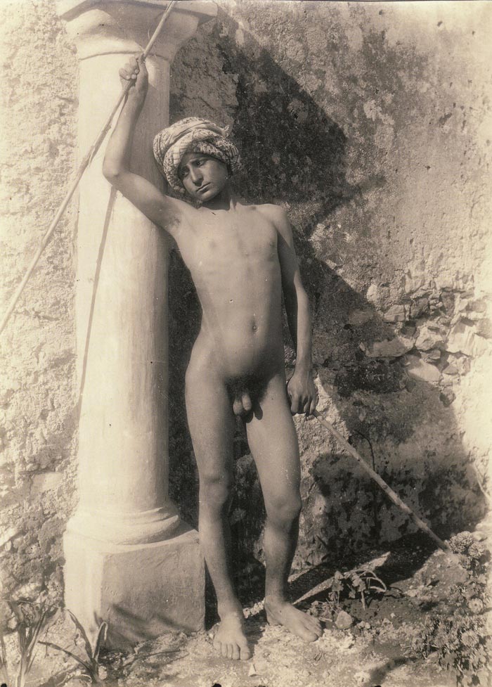 Ragazzo nudo con turbante (Голый мальчик в тюрбане), 1890s
