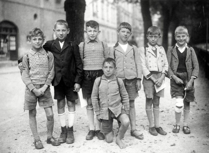 Klassenkameraden (Школьные приятели), 1920s